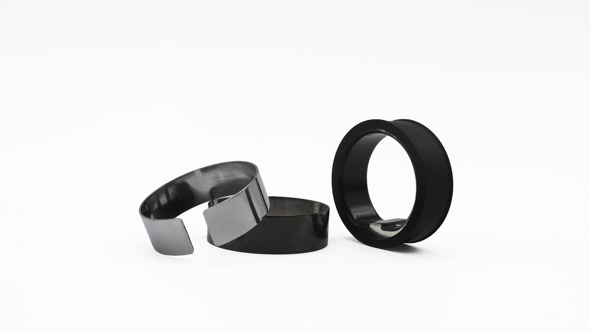 NFC Smart-Ring - Future Project Management LLC