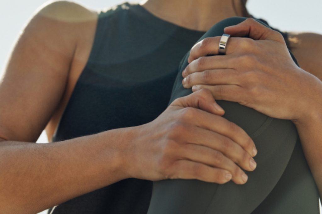 Which finger is best for Oura Ring?